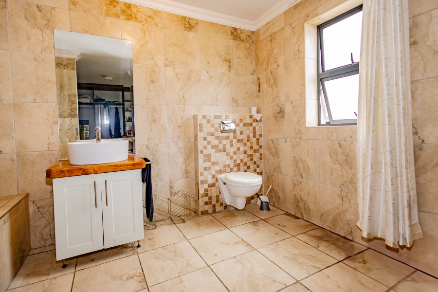 4 Bedroom Property for Sale in Zevenwacht Country Estate Western Cape